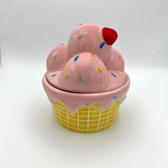 Destination Holiday ICE CREAM Canister - Picture 3 of 8